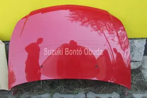 Suzuki bontott motorháztető